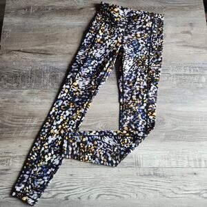 (4) Lululemon Speed Up Tight 28" *Full-On Luxtreme